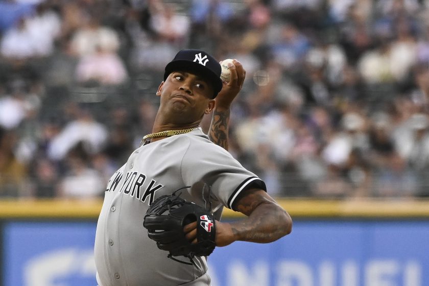 WATCH: Yankees RHP Luis Gil has first post-surgery bullpen