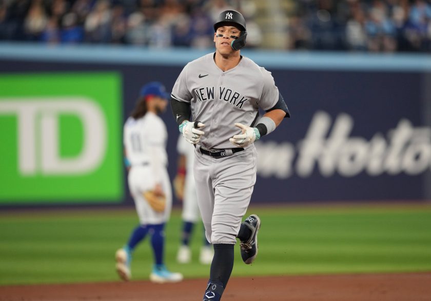 How did Yankees, Blue Jays match up in second season series?