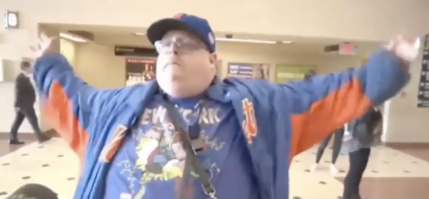 Barstool’s Frank ‘The Tank’ Fleming just bodied Mets’ Daniel Vogelbach at Pete Alonso’s comedy event