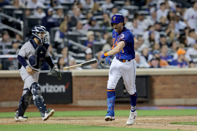Postseason odds for Mets, Yankees taking a savage beating this month