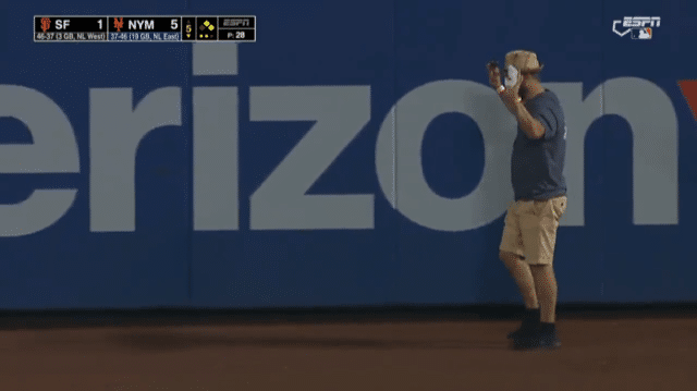 Mets fan face plants on field, avoids getting tackled by Citi Field security