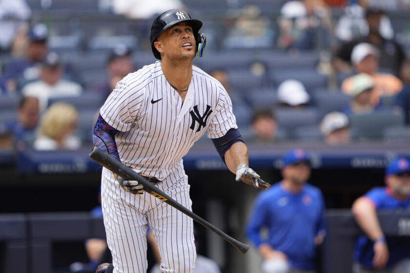 Yankees DH Giancarlo Stanton on IL with strained hamstring