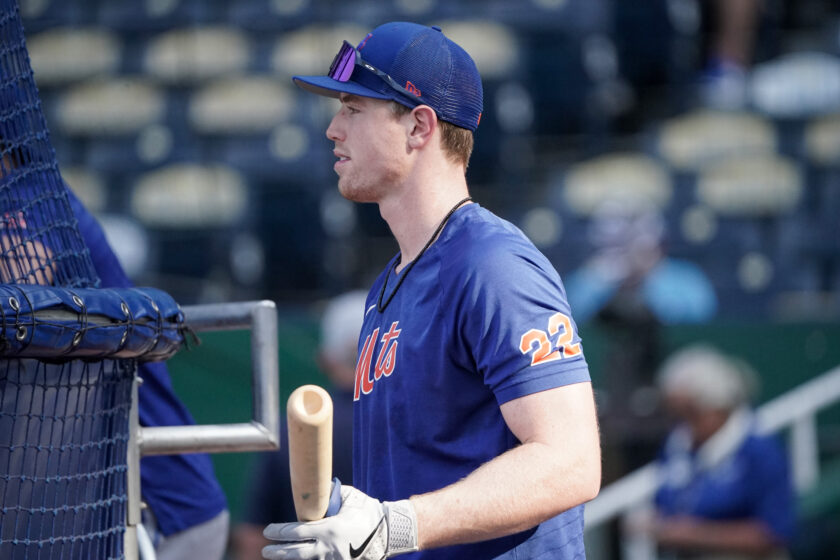 Should Mets let Brett Baty reset in Triple-A and call up Ronny Mauricio?