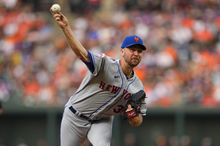 Probable pitchers as Mets host Braves for 4-game set