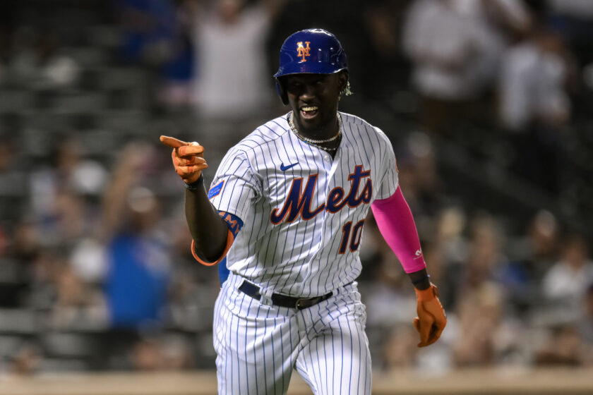 BREAKING NEWS: Mets INF Ronny Mauricio suffers torn ACL