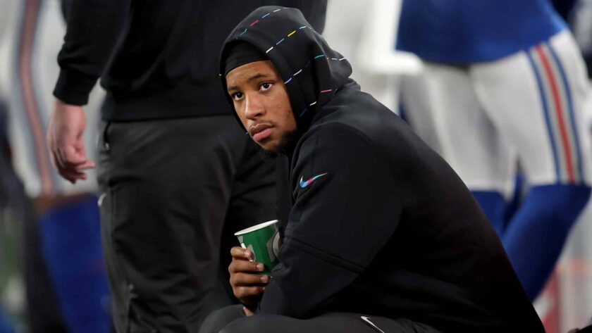 Giants doing right thing with Saquon Barkley vs. Dolphins