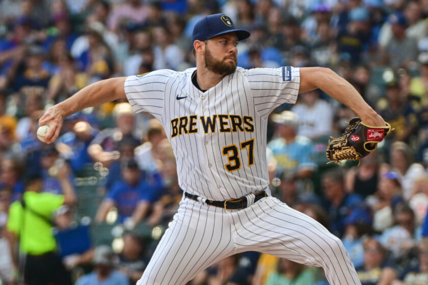 What can Mets expect from RHP Adrian Houser?