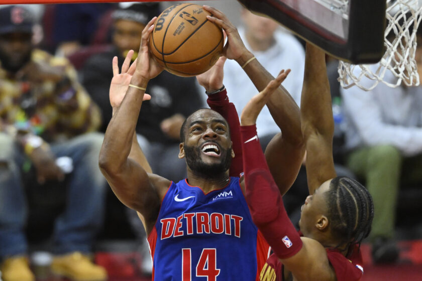 Knicks re-acquire SG Alec Burks, send F Quentin Grimes to Detroit