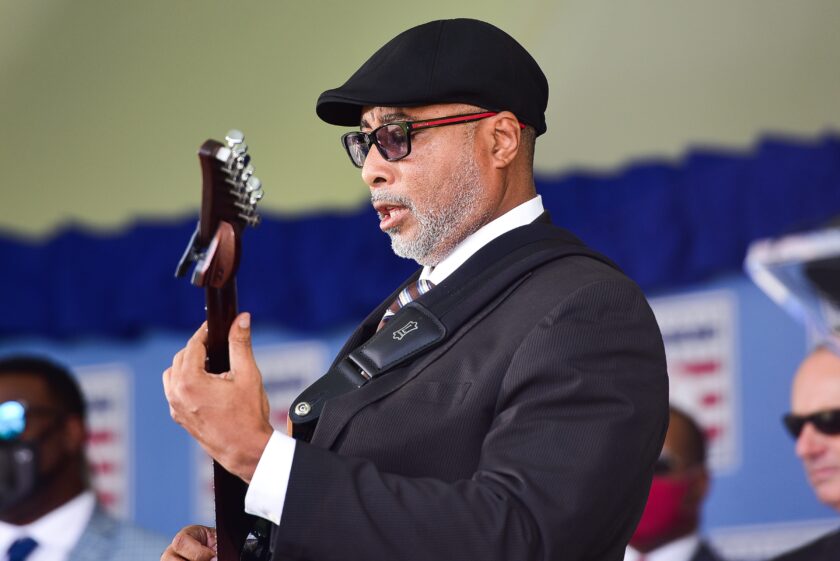 Once again, Bernie Williams masterfully blends sports with music