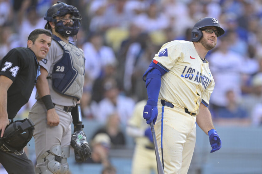 NY Yankees at LA Dodgers: Can Bombers avoid sweep on Sunday?