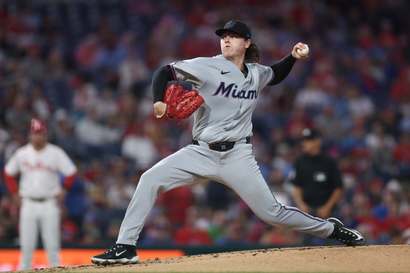 Yankees boost rotation, trade for LHP Ryan Weathers