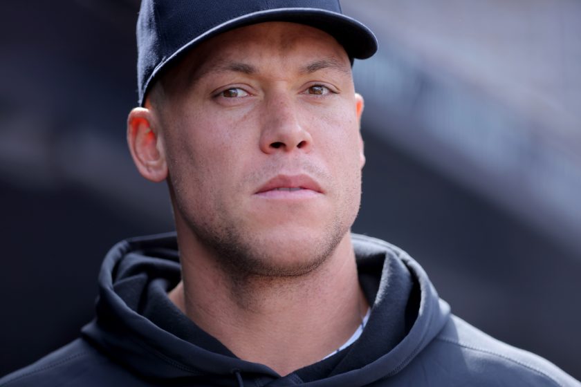 Aaron Judge out with rib fracture, should Yankees panic?