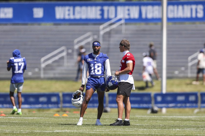 Giants reportedly entertaining cutdown day surprise