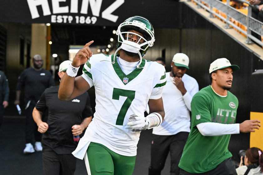 Ex-Jets lineman strikes optimistic tone for 2026