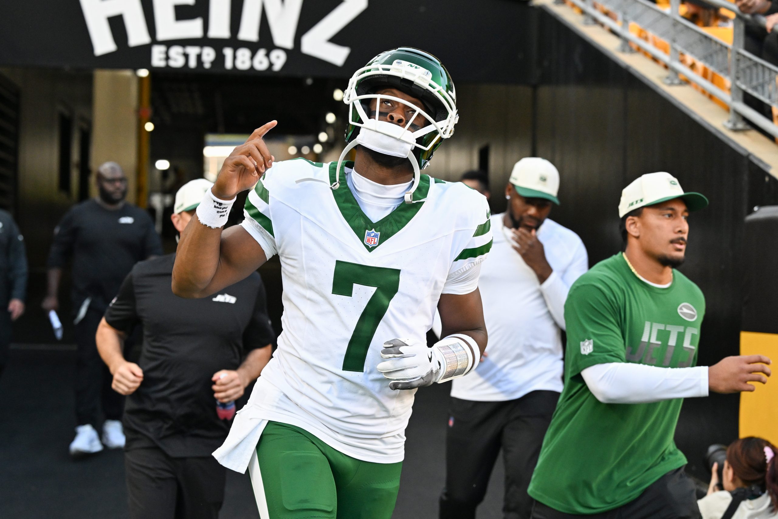 Ex-Jets lineman strikes optimistic tone for 2026