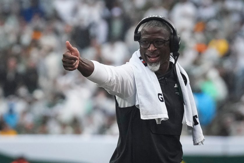 Jets’ Aaron Glenn steps back into the fire