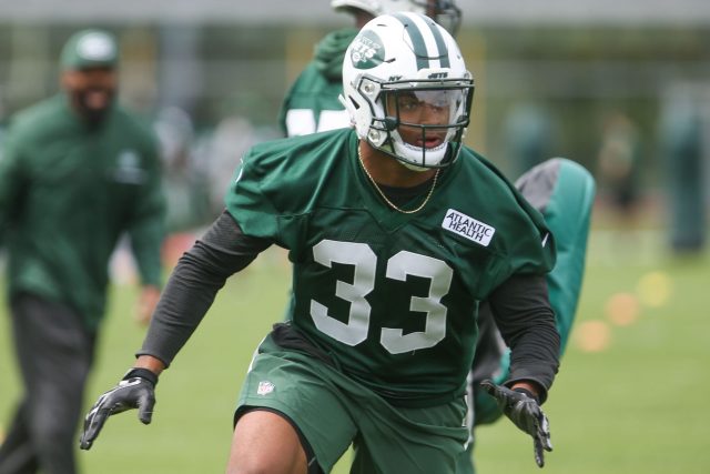 August 3, 2021, Florham Park, New Jersey, USA: New York Jets wide receiver  Jeff Smith (16) warm up prior to practice at the Atlantic Health Jets  Training Center, Florham Park, New Jersey.