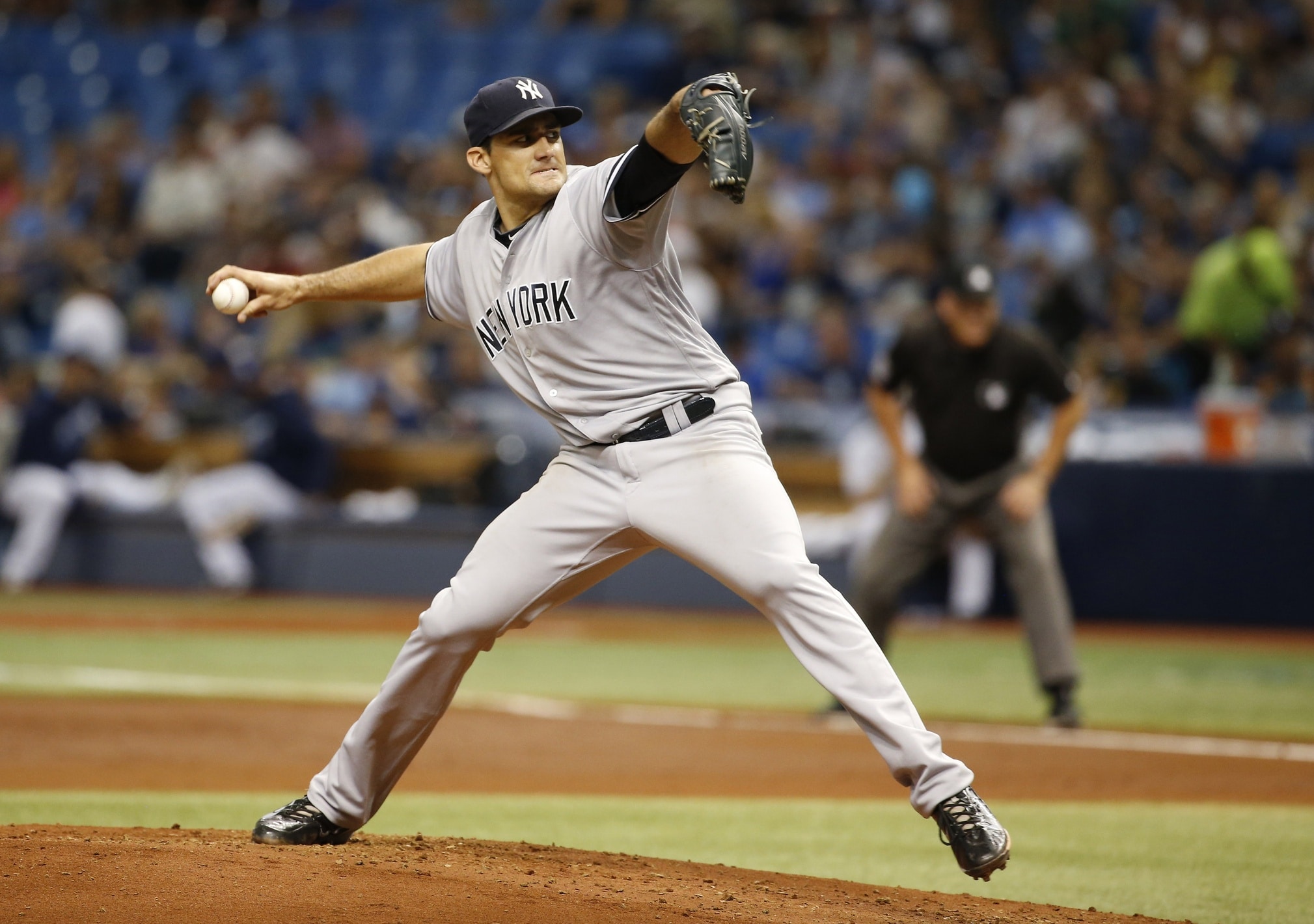New York Yankees: Nathan Eovaldi Will Undergo Two Surgeries, Miss 2017 (Report) 