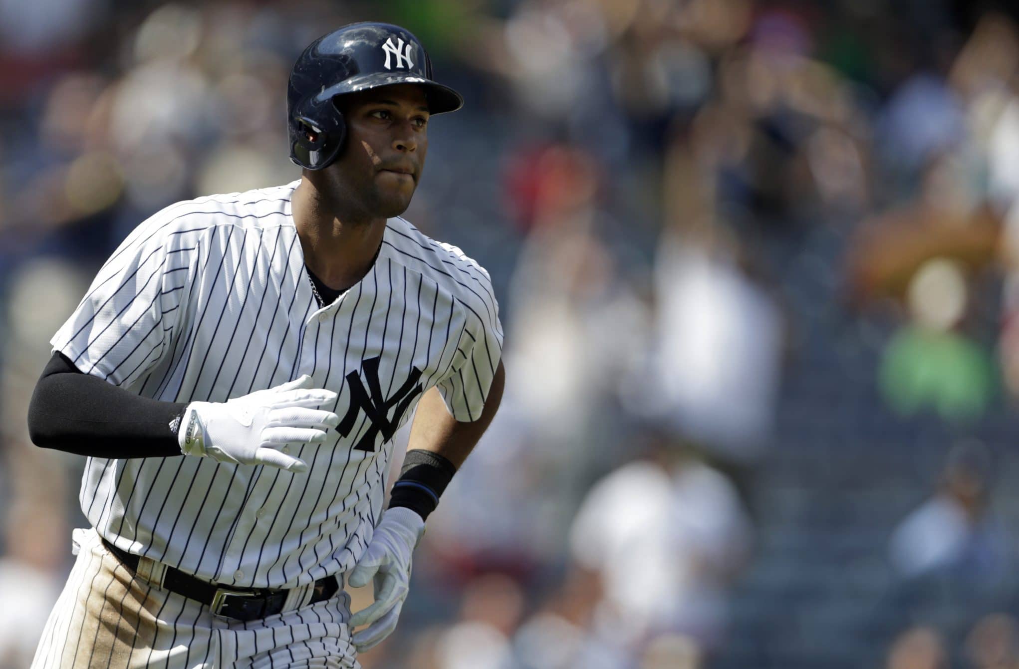 New York Yankees' Loyalty For Aaron Hicks Finally Paying Off 2