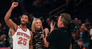 New Knicks absorb Garden's energy in home opener win over Grizzlies 