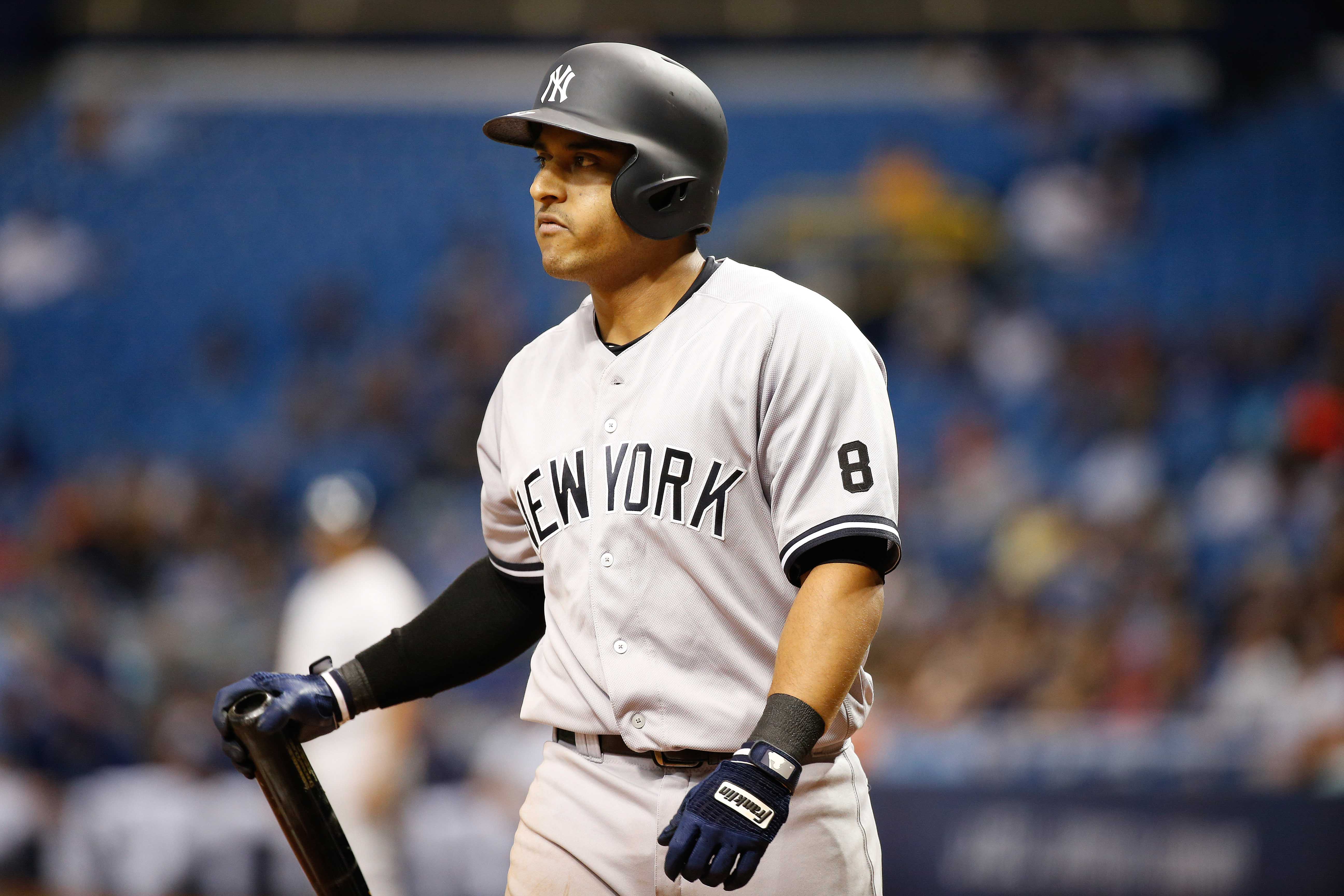 New York Yankees Outright Donovan Solano To Triple-A 