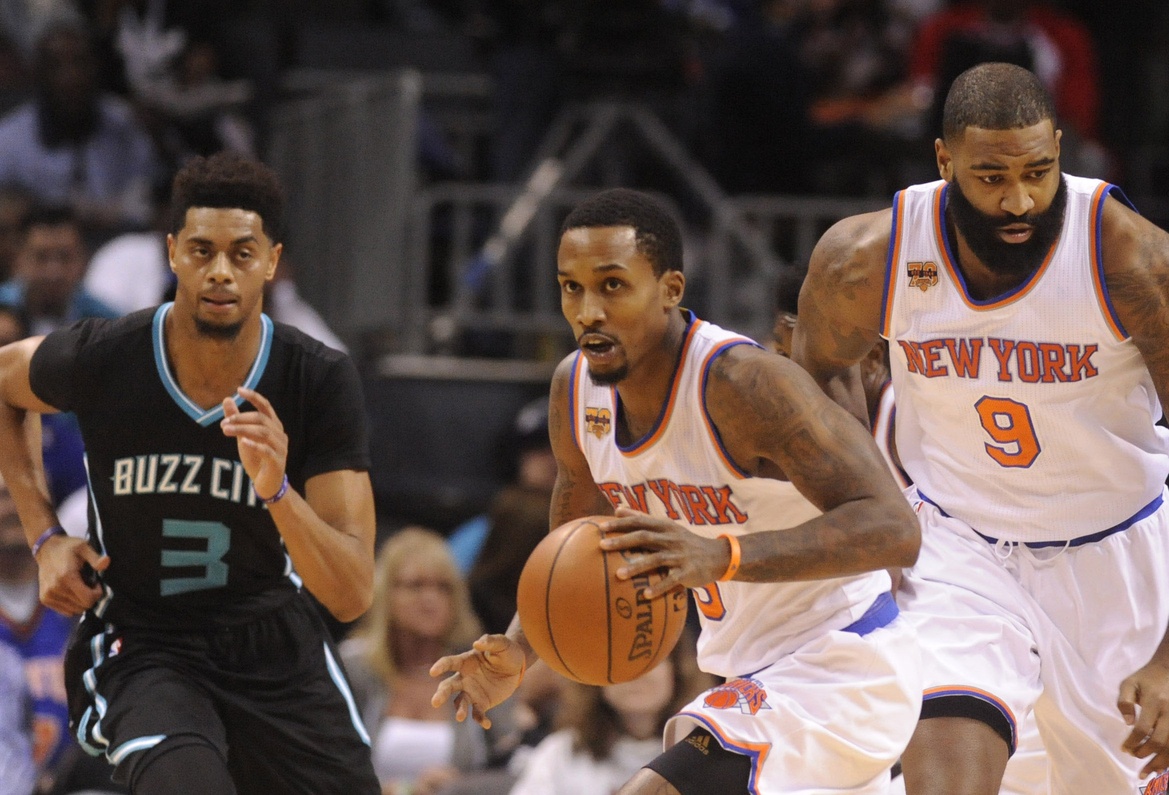 New York Knicks spoil Brandon Jennings' big night with loss to Hornets (Highlights) 