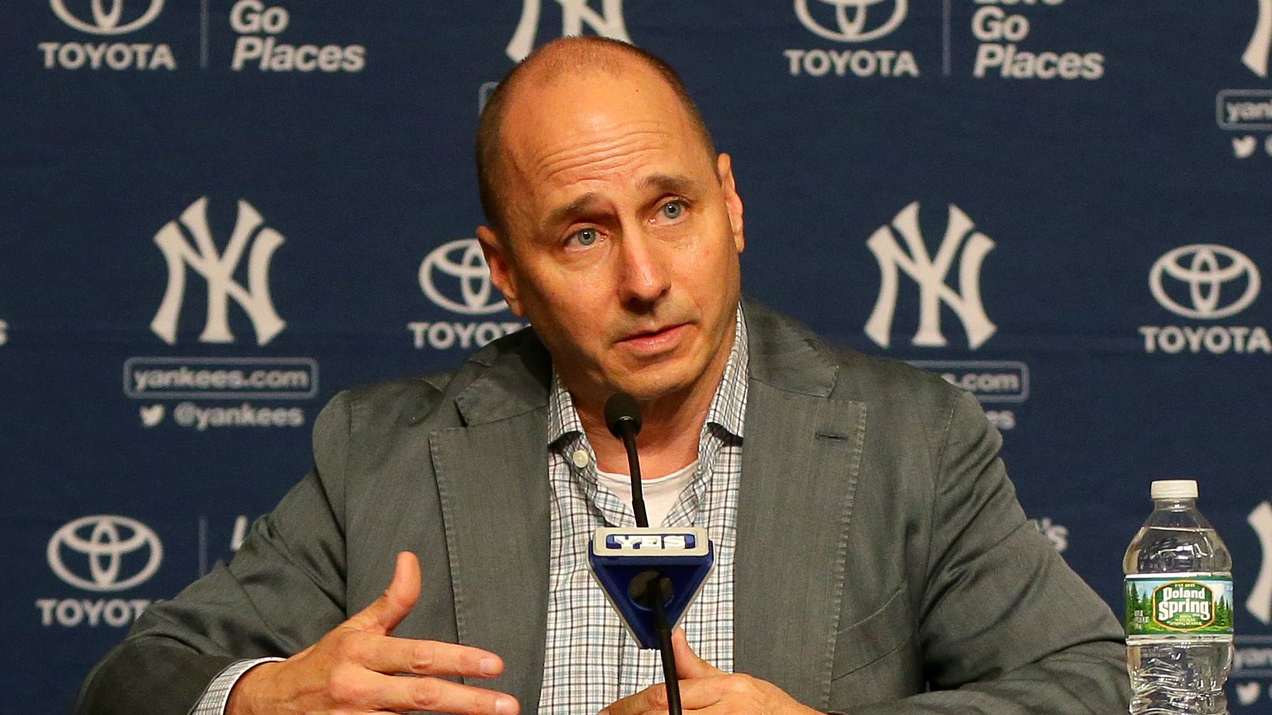 New York Yankees: Brian Cashman pushes the envelope in choosing Aaron Boone