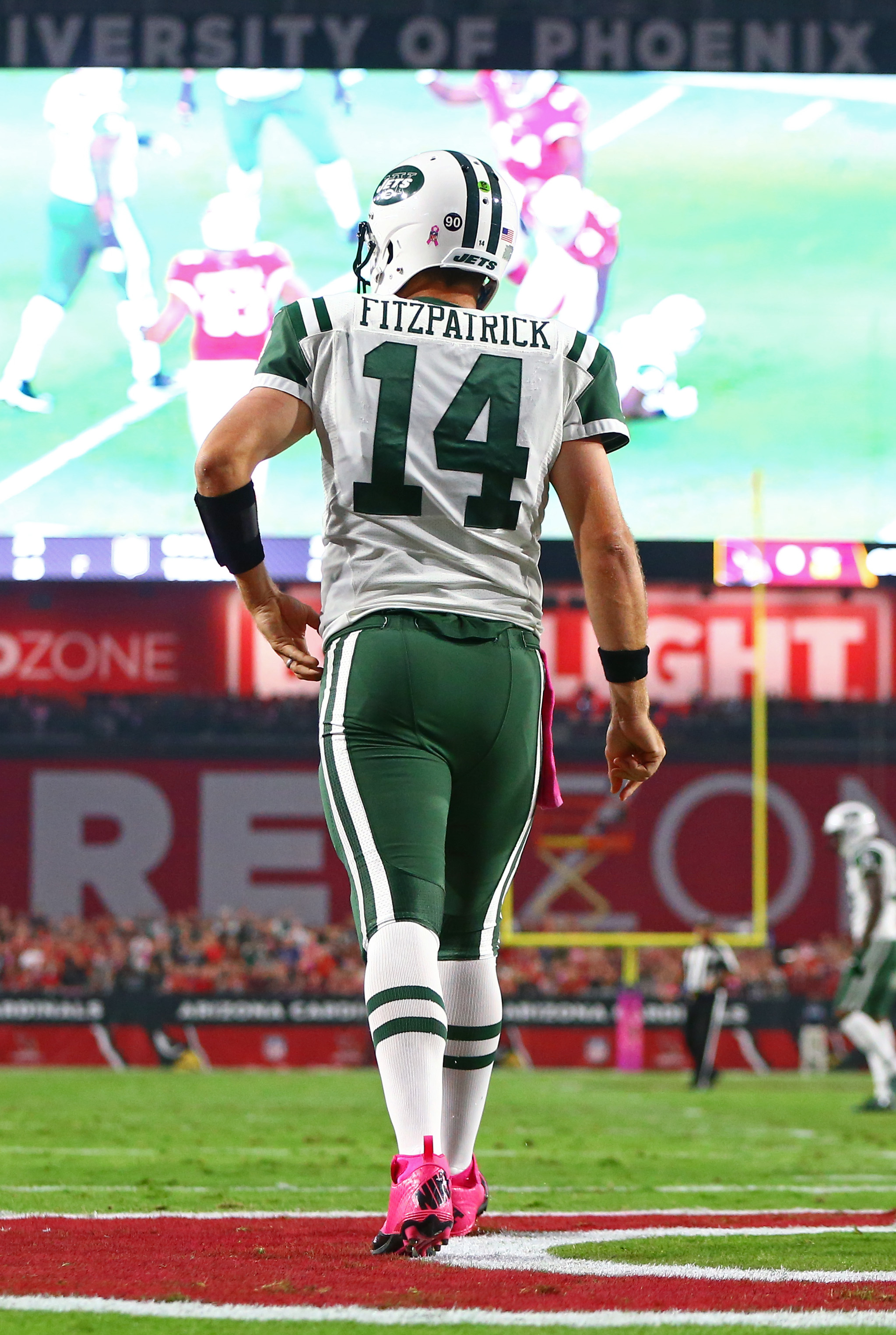 Why is Ryan Fitzpatrick the New York Jets QB once again? 4