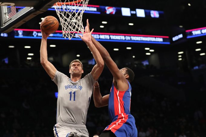 Brook Lopez, Nets Skate Past Pistons At Home (Highlights) 