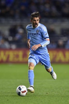 Nov 6, 2016; New York, NY, USA; New York City FC forward David Villa (7) plays the ball during the second half against the Toronto FC at Yankee Stadium. Toronto FC won 5-0. Mandatory Credit: Derik Hamilton-USA TODAY Sports