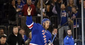 New York Rangers agree to terms with Kevin Hayes