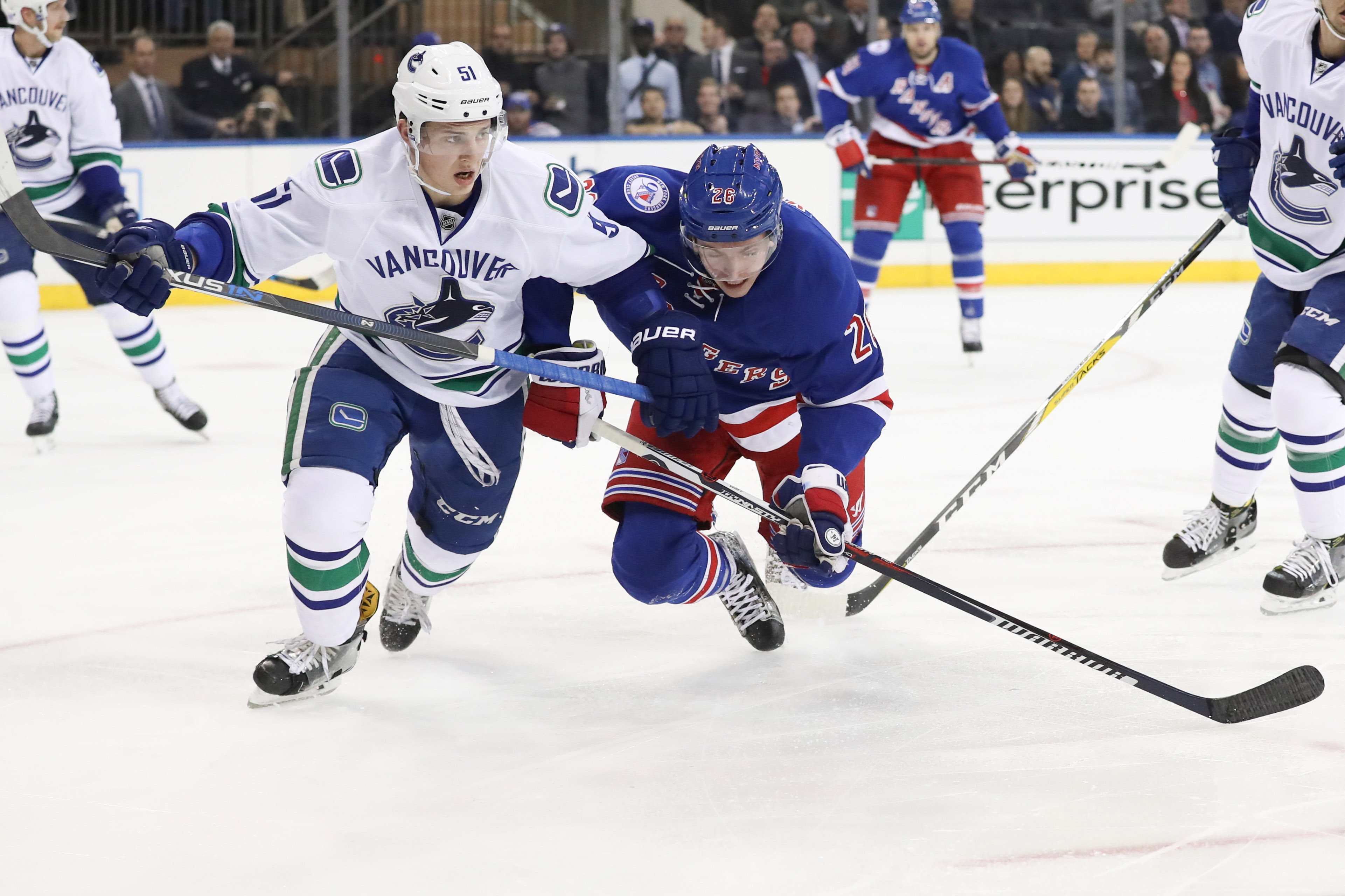 New York Rangers Drop One To The Vancouver Canucks (Highlights) 