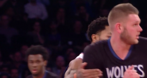 New York Knicks: A Derrick Rose foul shows us exactly what's wrong with the NBA (Video) 