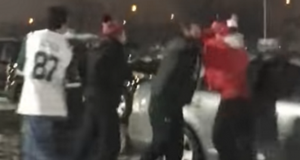 New York Jets and Miami Dolphins fans engage in pathetic parking lot fight (Video) 