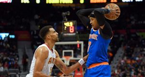 New York Knicks lose ugly OT game to Atlanta Hawks after Melo is ejected (Highlights) 