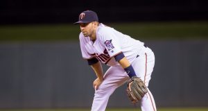 New York Yankees check in on Twins second baseman Brian Dozier 