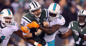 Spiritless New York Jets toppled by Miami Dolphins (Highlights) 