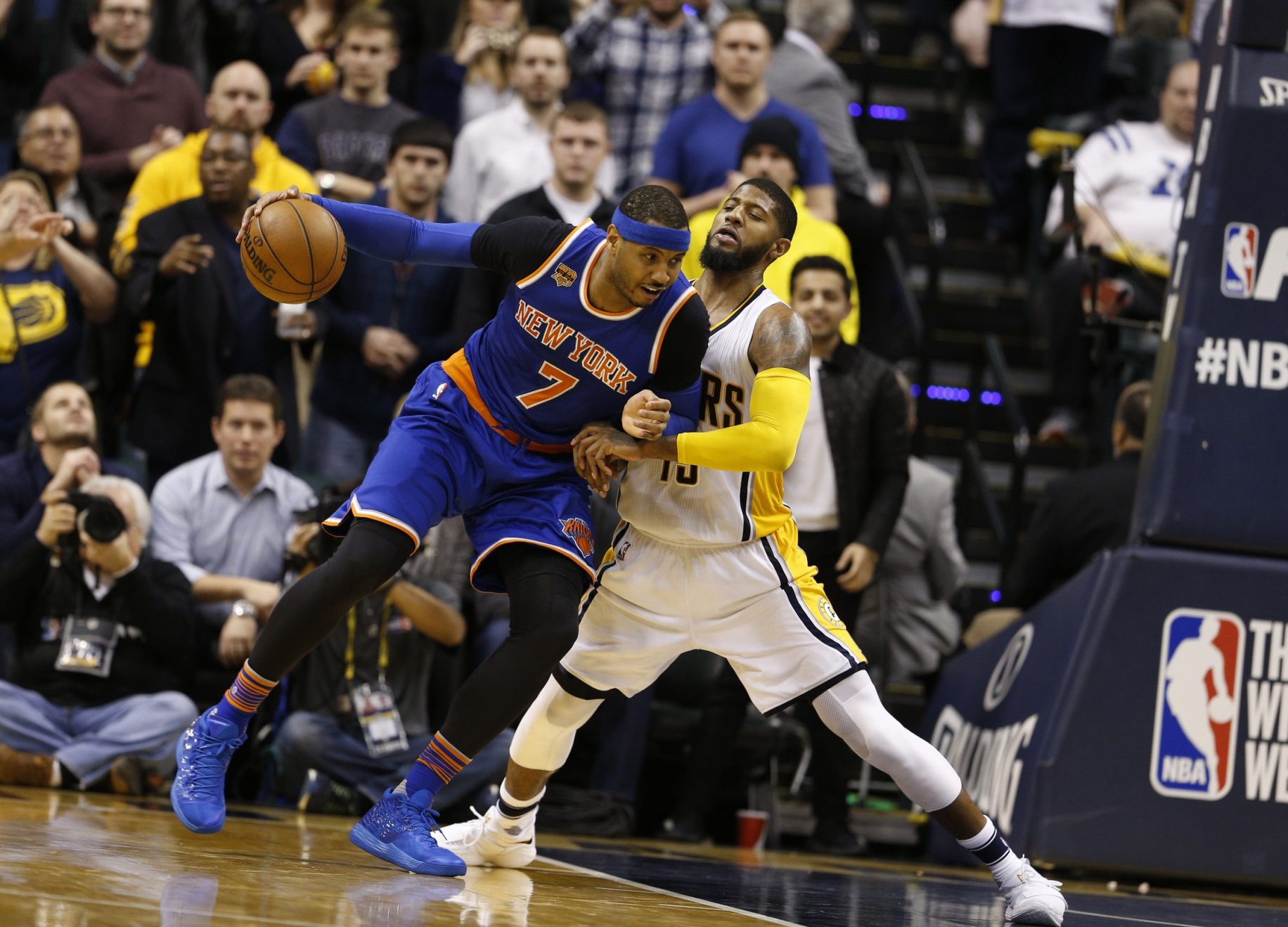 New York Knicks: Carmelo Anthony's family will impact big decision 