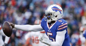 The Jets QB question isn't answered by Tyrod Taylor or Deshaun Watson 1