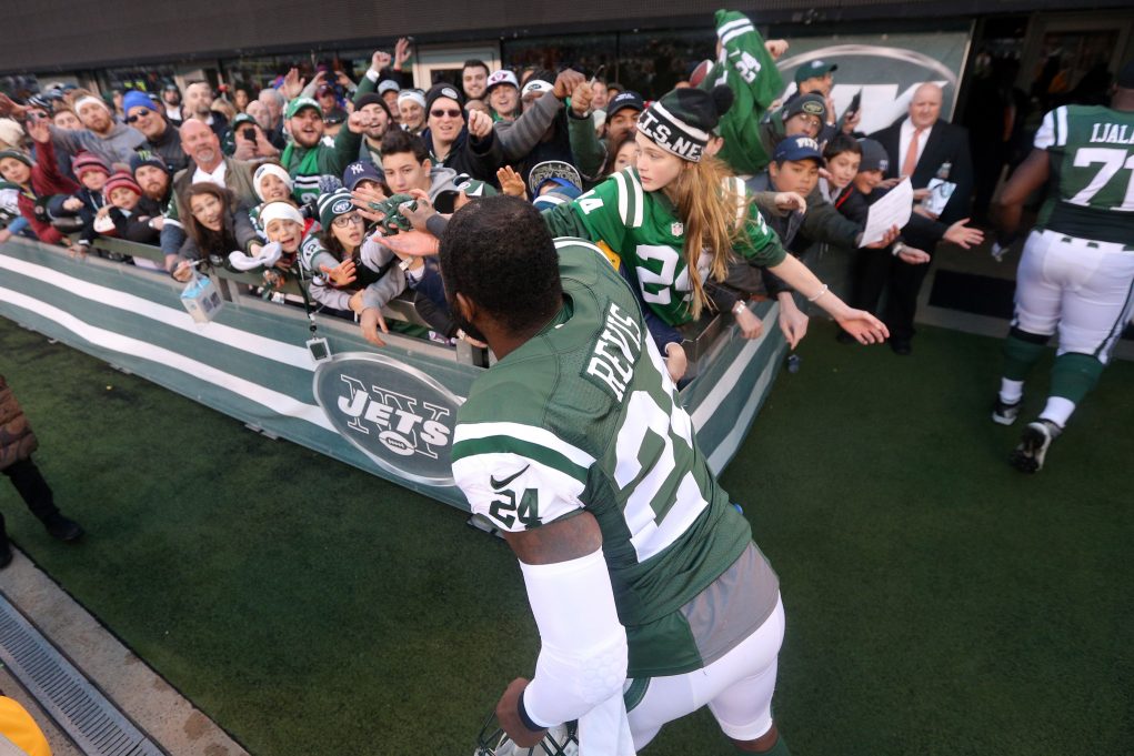 New York Jets tie unflattering NFL record with 75 total players in 2016 