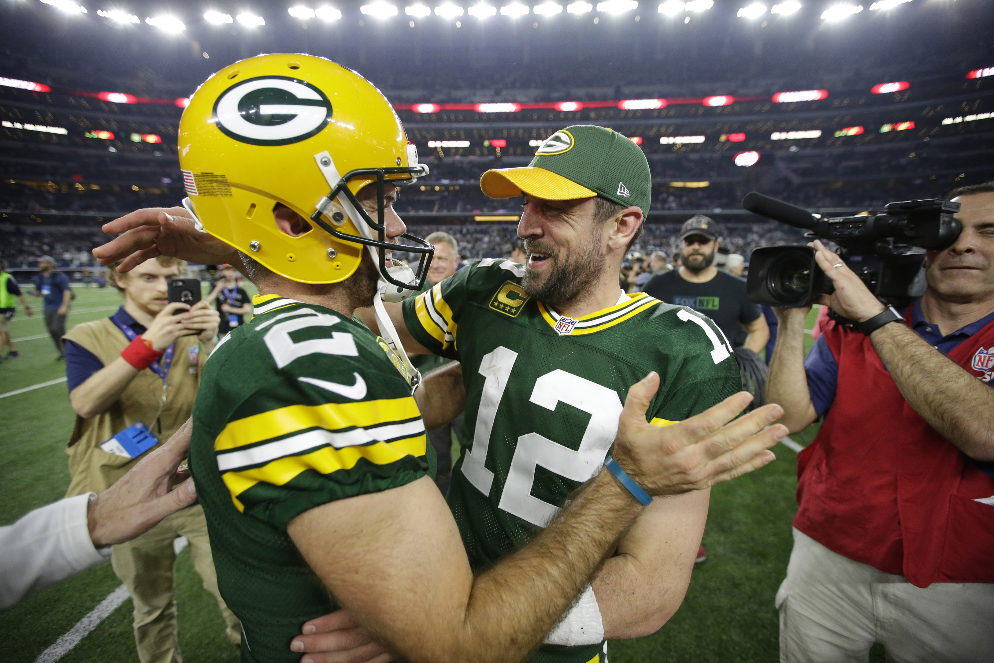 Aaron Rodgers, Green Bay Packers stun Dallas Cowboys at the buzzer (Highlights) 2