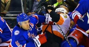 Philadelphia Flyers steal one against Henrik Lundqvist, New York Rangers (Highlights) 