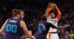 Carmelo Anthony reacts towards the fickle New York Knicks fans 1
