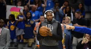 Kevin Durant gets trolled hard by Oklahoma City Thunder fans (Video) 