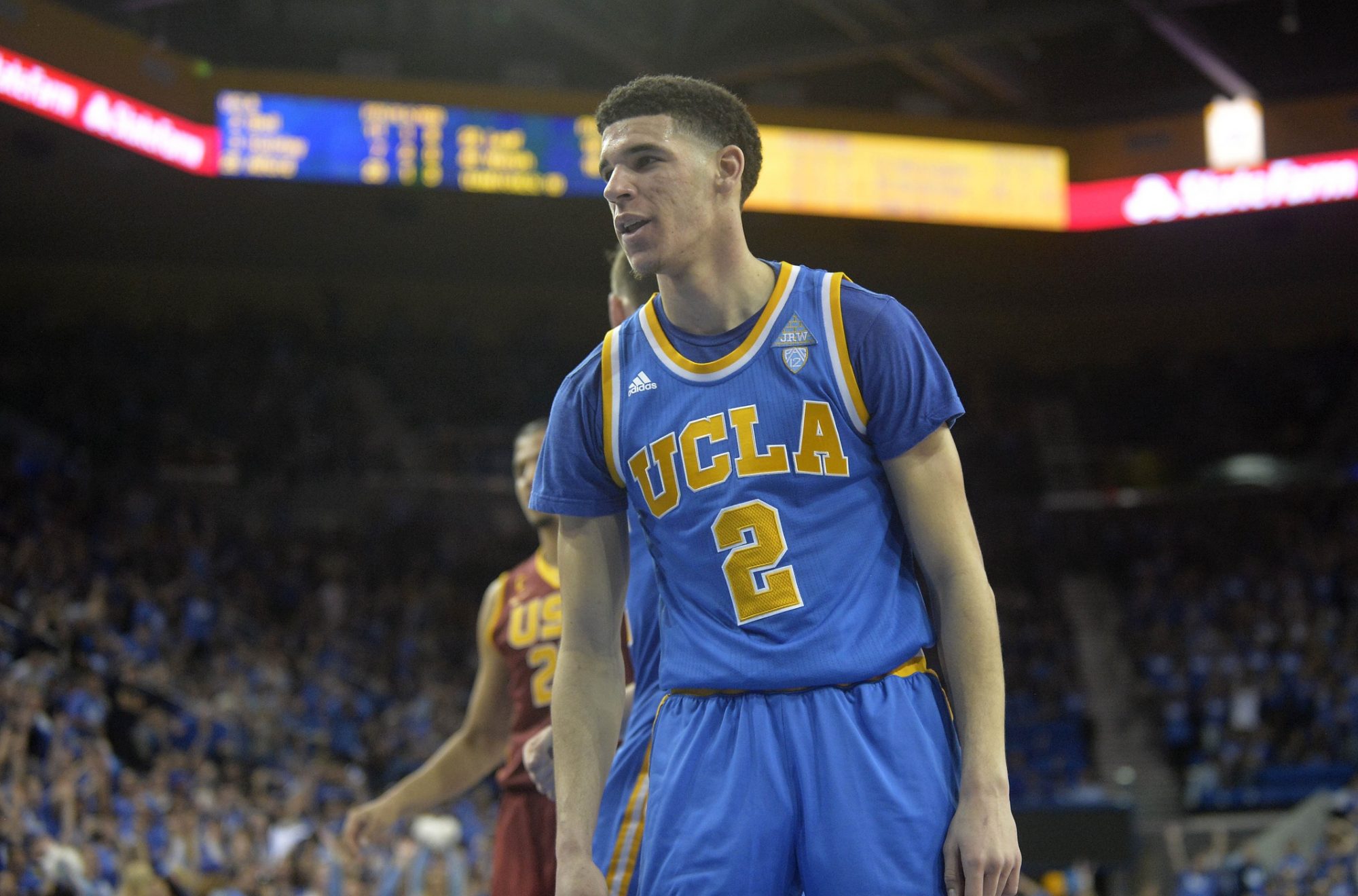 Lonzo Ball's dad LaVar amends comments about 'only playing for the the Lakers' 
