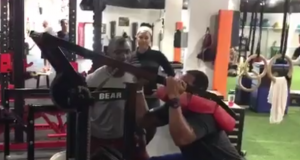 New York Mets: Yoenis Cespedes squats over 900 pounds (Video) 