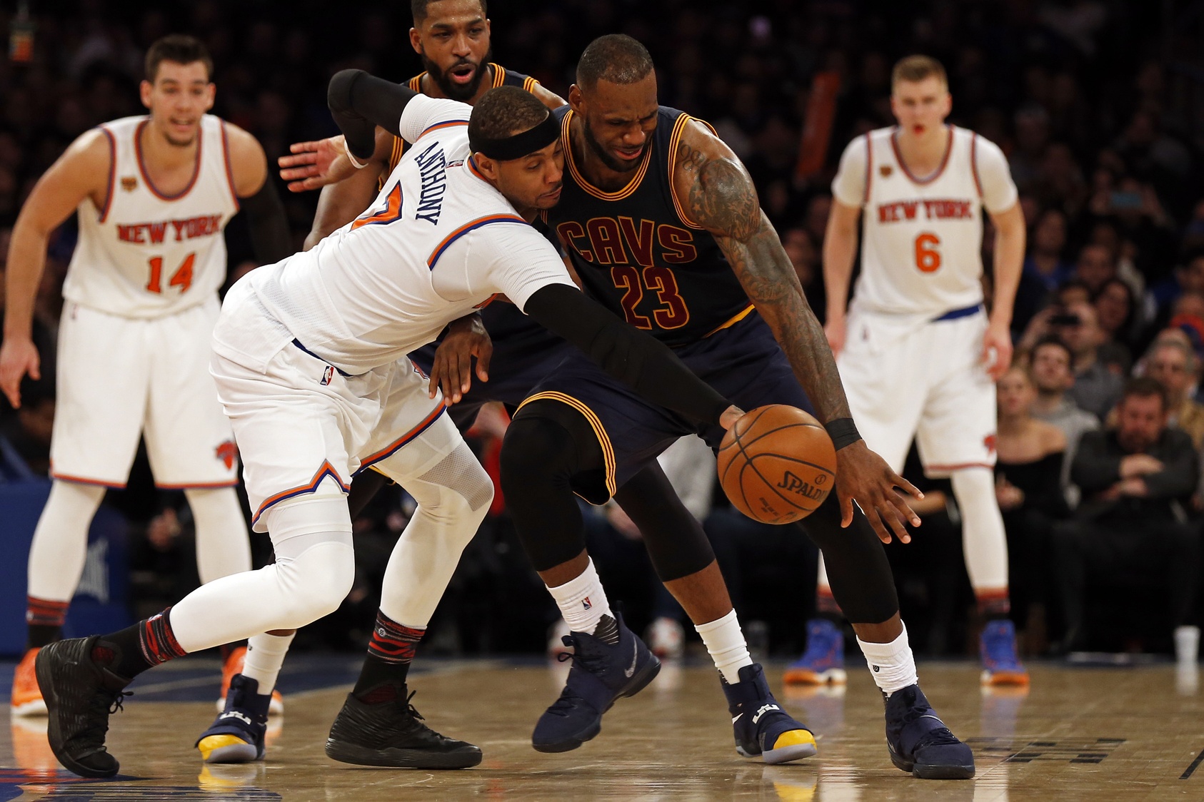 Fourth quarter rally is too little too late as New York Knicks fall to Cavs 2