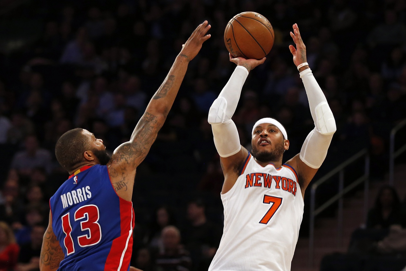 New York Knicks News Mix, 3/31/17: Road vs. Miami, Bernard King Talks Carmelo Anthony, Pippen Blames Phil 