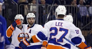 New York Islanders Stun Rangers, 3-2, at Madison Square Garden (Highlights) 2