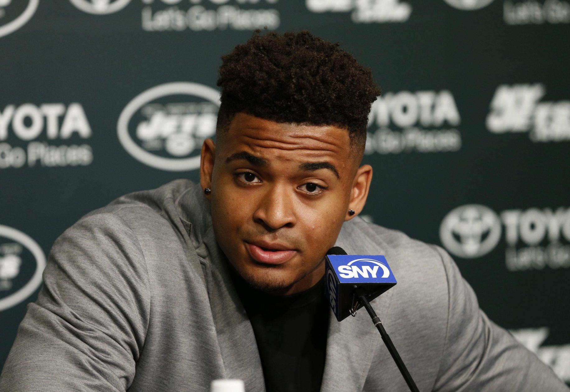 New York Jets Fan Told Team To Draft Jamal Adams On Twitter 